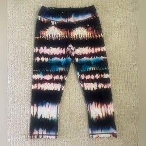 Lucy tie dye leggings